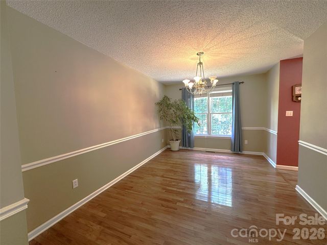 1724 Wellington Avenue, Newton, NC 28658