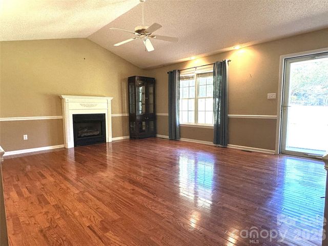 1724 Wellington Avenue, Newton, NC 28658