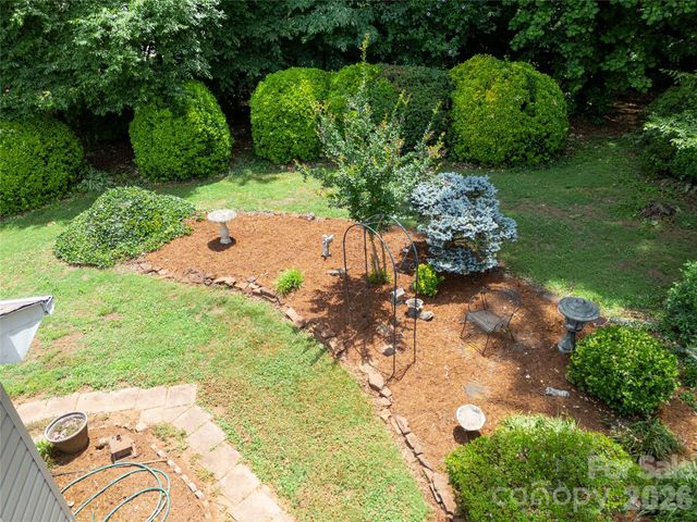 1724 Wellington Avenue, Newton, NC 28658