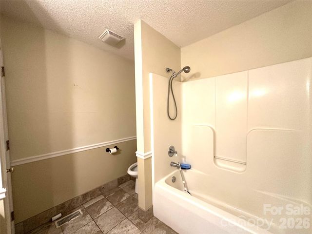 1724 Wellington Avenue, Newton, NC 28658