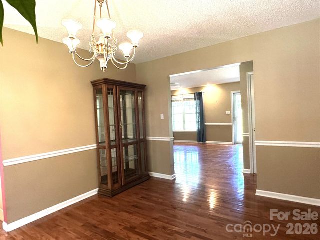 1724 Wellington Avenue, Newton, NC 28658
