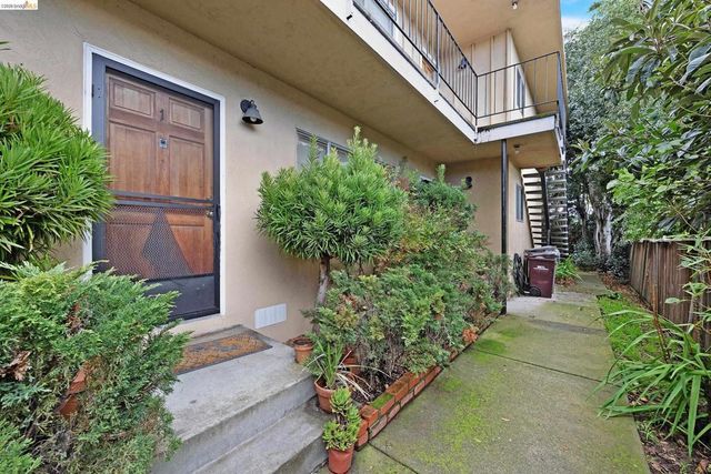 3872 35Th Ave, Oakland, CA 94619