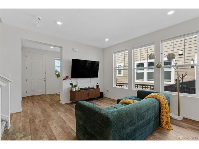 6084 N Malta St, Aurora, CO 80019