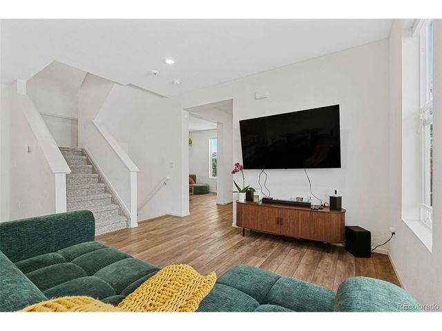 6084 N Malta St, Aurora, CO 80019