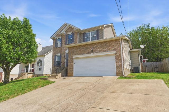 1021 Ridge Trl, Goodlettsville, TN 37072