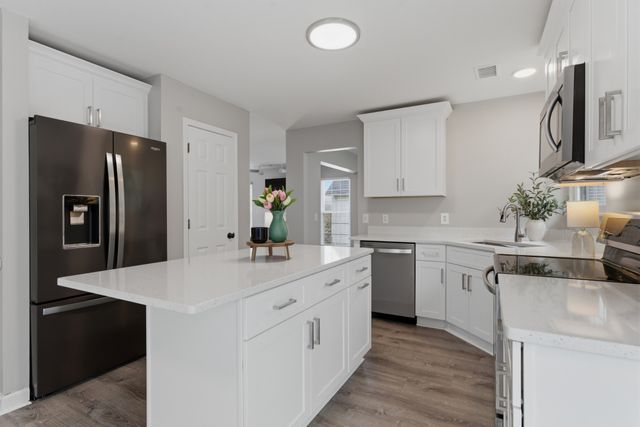 1021 Ridge Trl, Goodlettsville, TN 37072