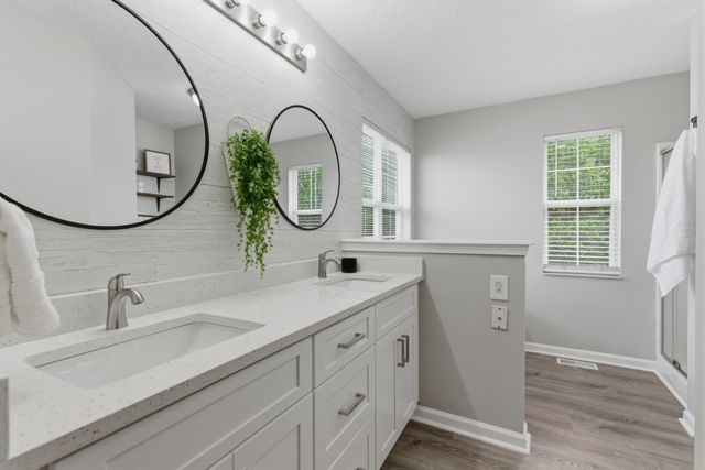 1021 Ridge Trl, Goodlettsville, TN 37072