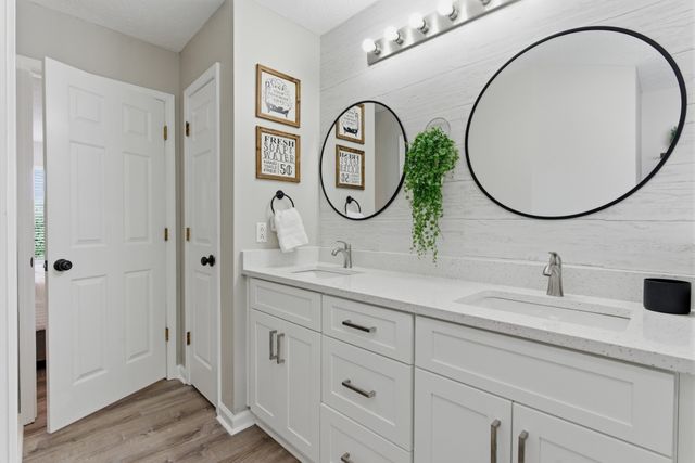 1021 Ridge Trl, Goodlettsville, TN 37072