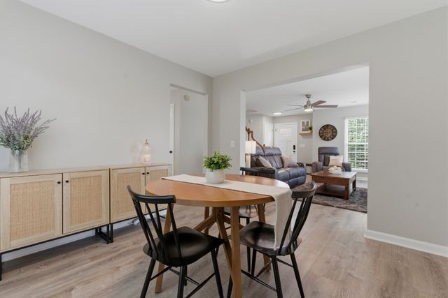 1021 Ridge Trl, Goodlettsville, TN 37072