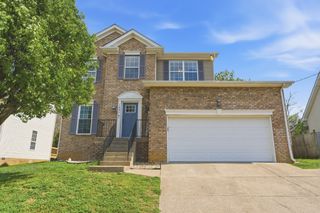 1021 Ridge Trl, Goodlettsville, TN 37072
