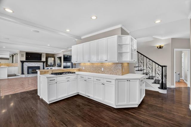 281 Powers Dr, El Dorado Hills, CA 95762
