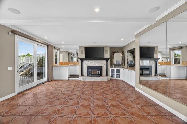 281 Powers Dr, El Dorado Hills, CA 95762