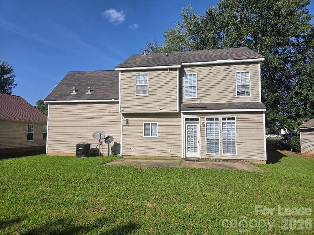 5325 Timbertop Lane, Charlotte, NC 28215