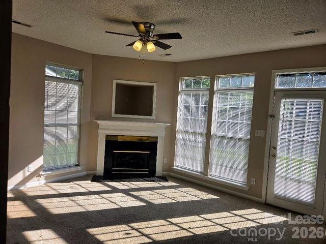 5325 Timbertop Lane, Charlotte, NC 28215