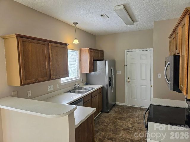 5325 Timbertop Lane, Charlotte, NC 28215