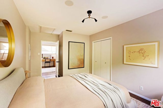 1529 Raymond Avenue, Glendale, CA 91201