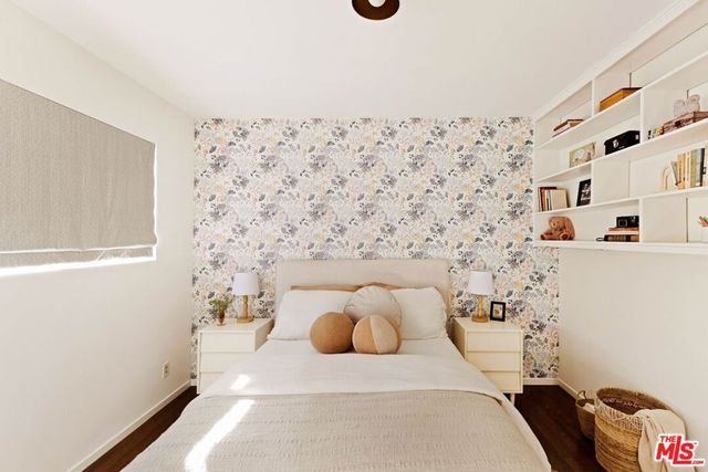 1529 Raymond Avenue, Glendale, CA 91201