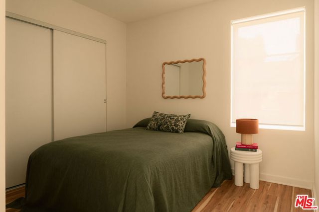 1529 Raymond Avenue, Glendale, CA 91201