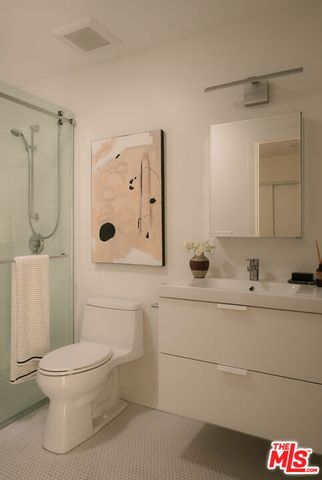 1529 Raymond Avenue, Glendale, CA 91201