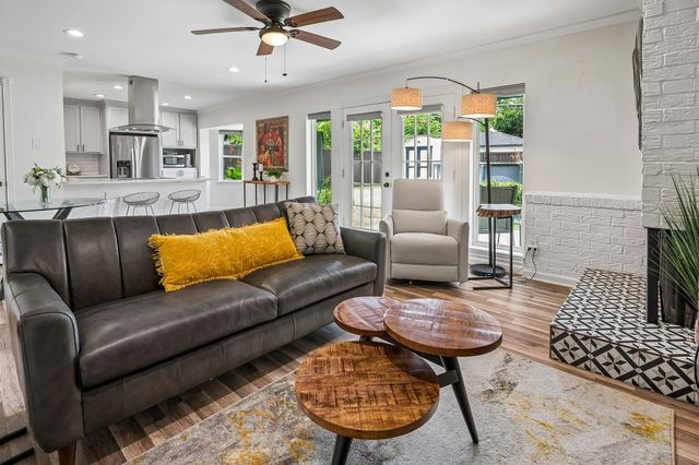 524 Westwood Drive, Richardson, TX 75080