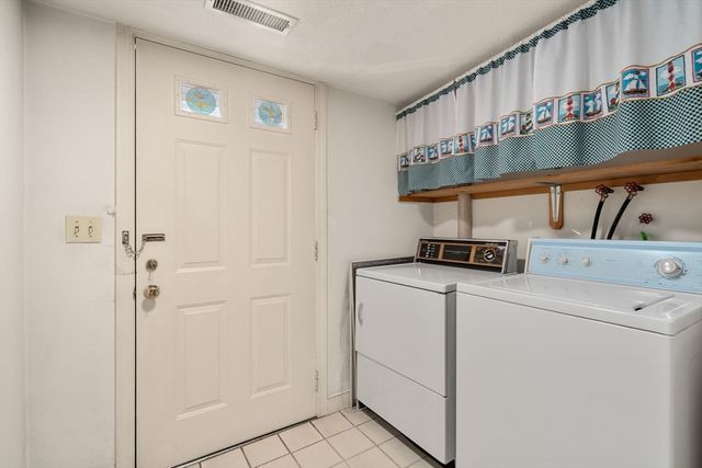 210 Belmont St 2, Watertown, MA 02472