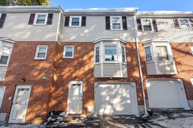 210 Belmont St 2, Watertown, MA 02472