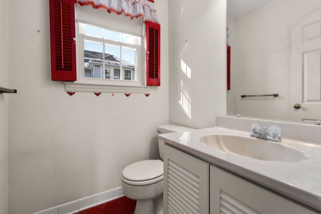 210 Belmont St 2, Watertown, MA 02472