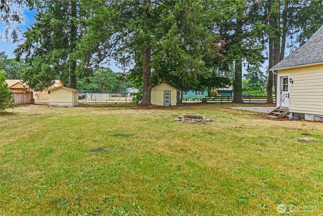 10443 SW 184th Avenue, Rochester, WA 98579