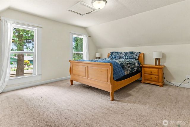 10443 SW 184th Avenue, Rochester, WA 98579