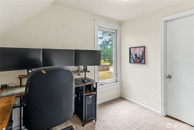 10443 SW 184th Avenue, Rochester, WA 98579
