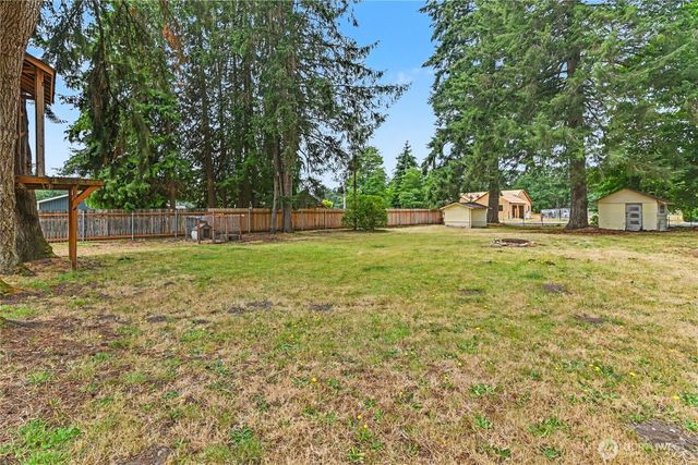 10443 SW 184th Avenue, Rochester, WA 98579
