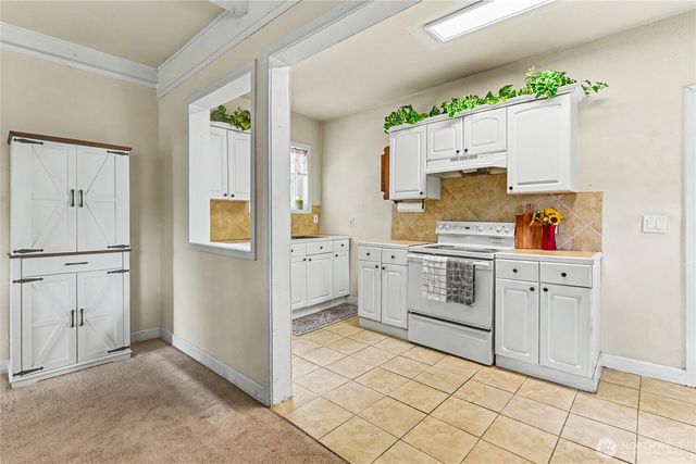 10443 SW 184th Avenue, Rochester, WA 98579