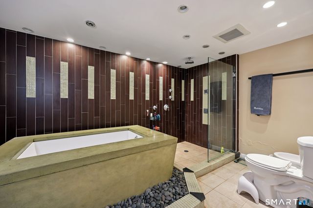 591 Orange Street 1, New Haven, CT 06511