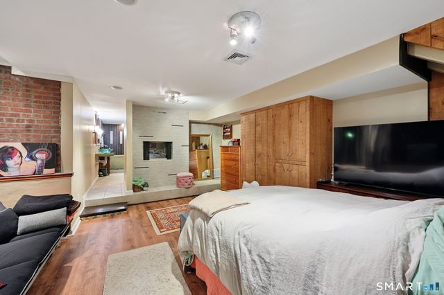 591 Orange Street 1, New Haven, CT 06511