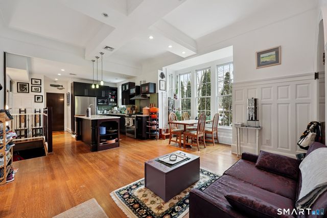 591 Orange Street 1, New Haven, CT 06511