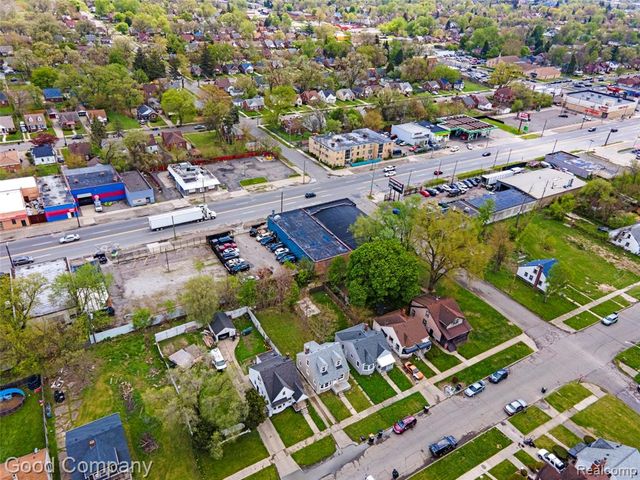 12030 Winthrop Street, Detroit, MI 48227
