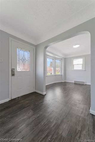 12030 Winthrop Street, Detroit, MI 48227