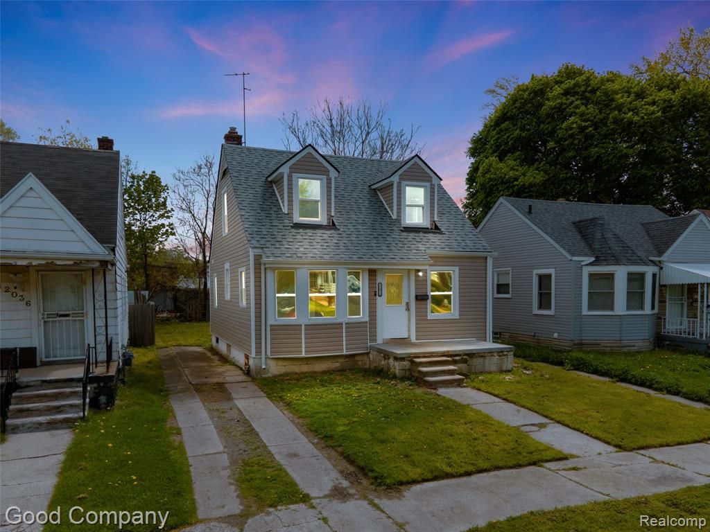12030 Winthrop Street, Detroit, MI 48227