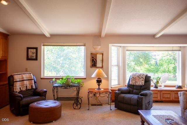 2990 S River Road, Grants Pass, OR 97527