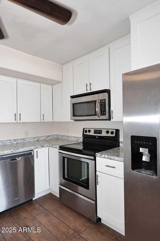 532 W 9th Street Apt 201, Mesa, AZ 85201