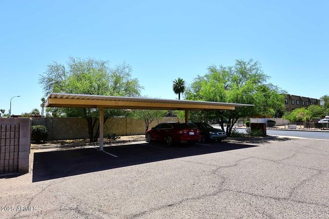 532 W 9th Street Apt 201, Mesa, AZ 85201