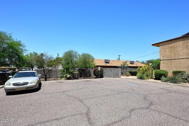 532 W 9th Street Apt 201, Mesa, AZ 85201