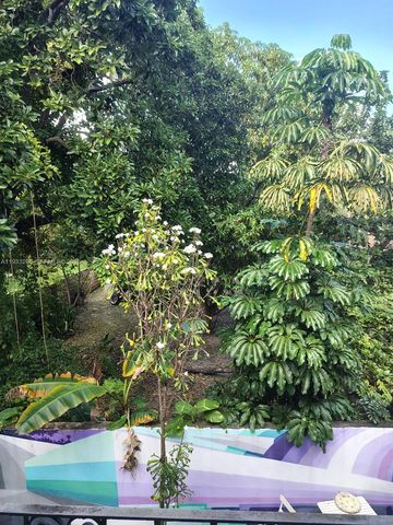 521 NE 62nd St 4, Miami, FL 33138