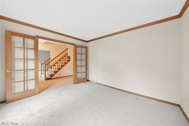 5532 Quail Run, North Olmsted, OH 44070