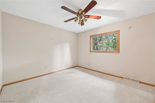 5532 Quail Run, North Olmsted, OH 44070