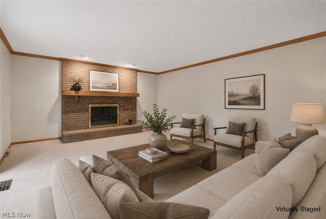 5532 Quail Run, North Olmsted, OH 44070