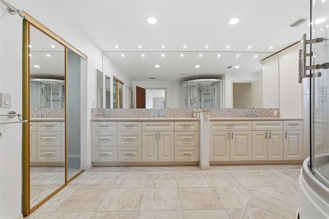 2912 MILL STREAM COURT, Clearwater, FL 33761