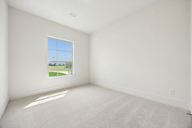 7435 S Aberdeen Drive, Cleburne, TX 76033