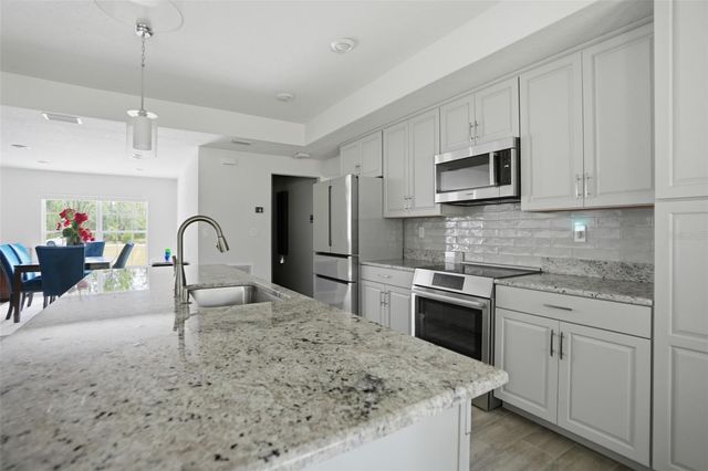 10345 MEADOW WREN AVENUE, Weeki Wachee, FL 34613