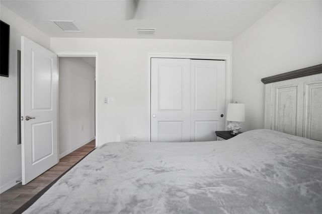 10345 MEADOW WREN AVENUE, Weeki Wachee, FL 34613